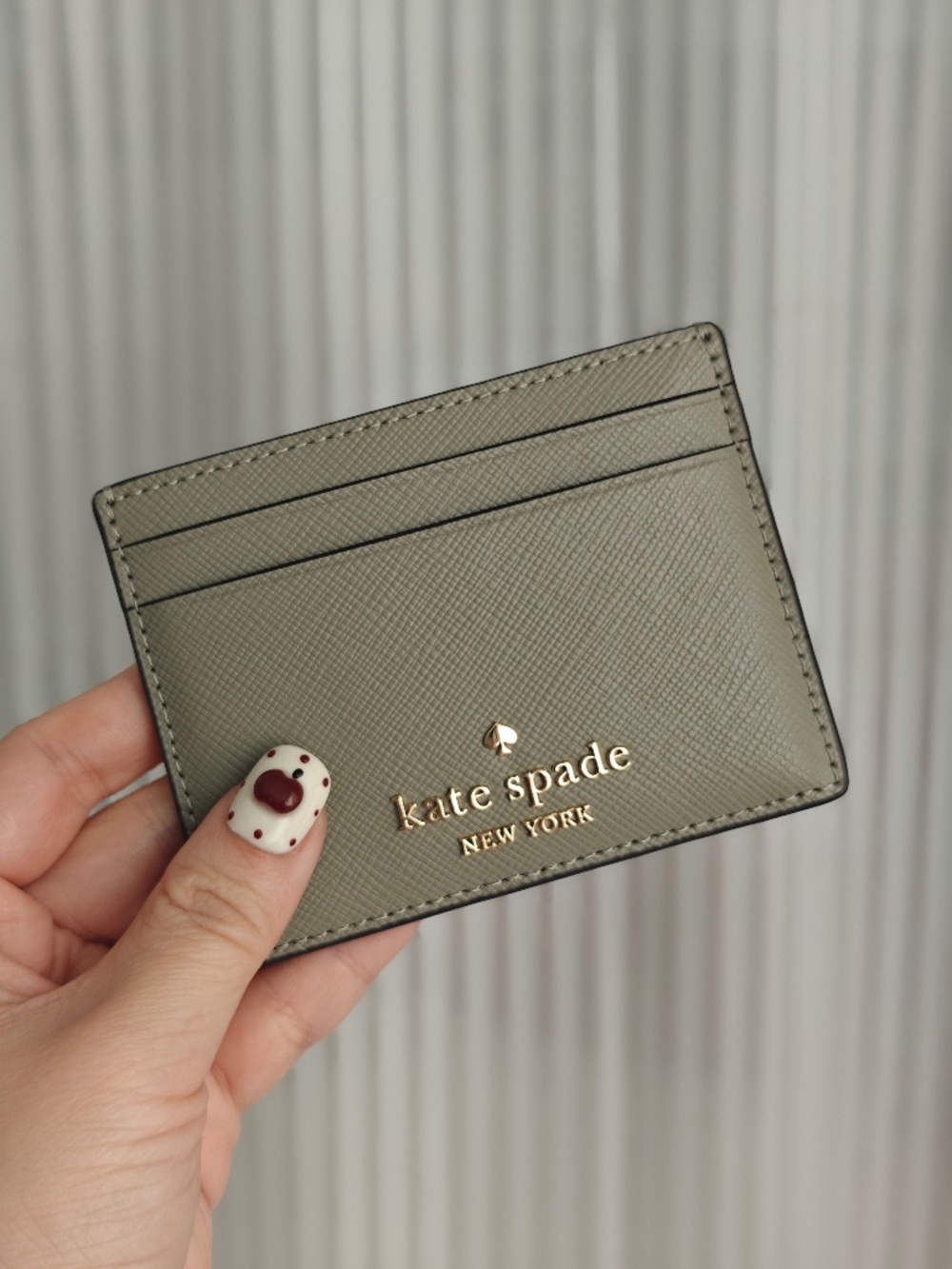New Kate Spade Leather Small Slim Card Holder Oyster Shell KN760 $89